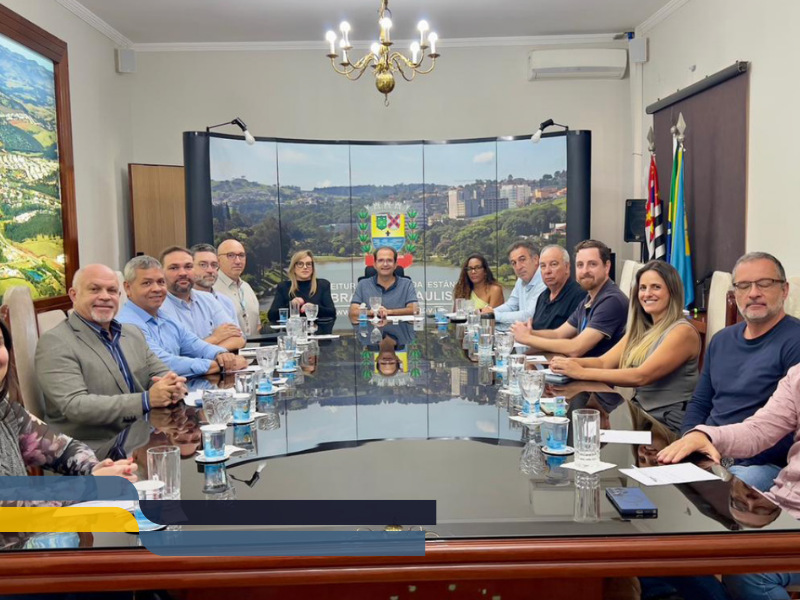 Carioca Engenharia participa de reunião com o prefeito de Bragança Paulista 
